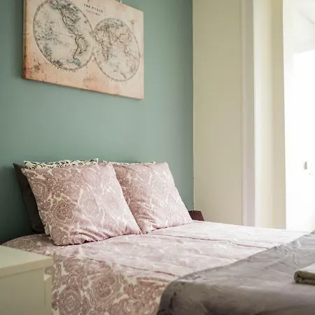 Lovely In Graca Apartment Lisbon